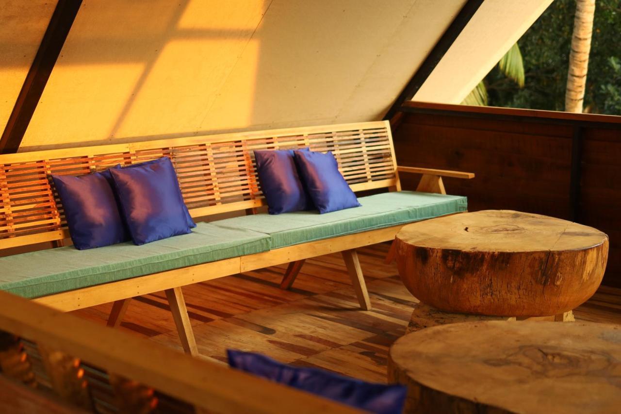Satya Boutique Resort & Spa Vijay Nagar Beach Exterior photo